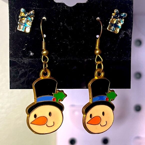 Vintage Snowman and Presents earring set - Picture 1 of 4